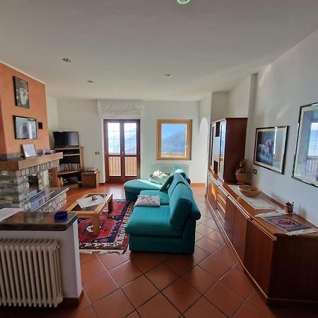 Appartement Casa Parido à Livo  Extérieur photo