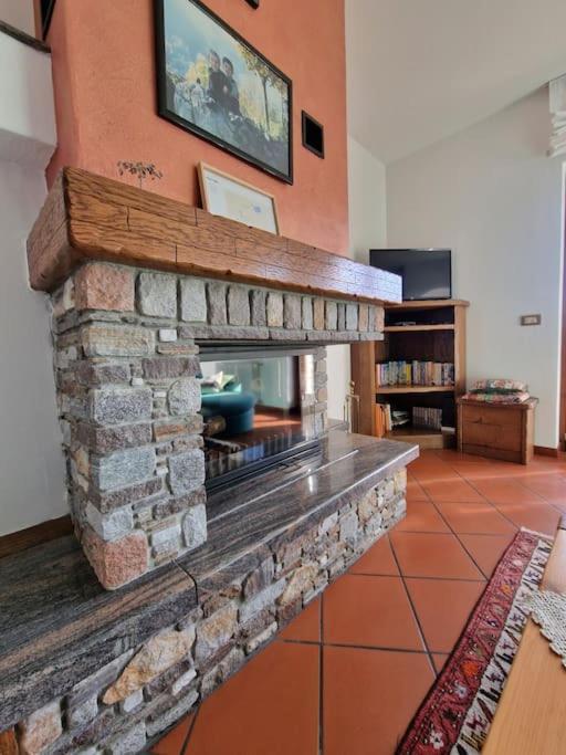 Appartement Casa Parido à Livo  Extérieur photo