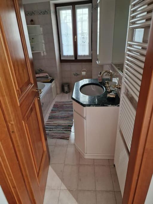 Appartement Casa Parido à Livo  Extérieur photo